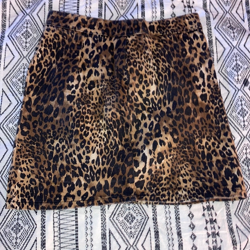 Forever21 Cheetah print Miniskirt